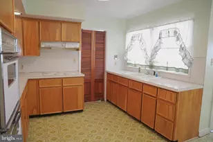 176 Princeton St, Martinsburg, WV 25404 - Photo 19
