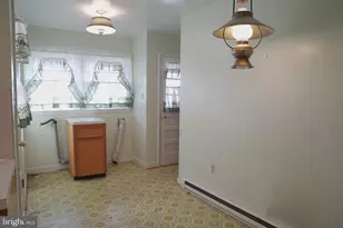 176 Princeton St, Martinsburg, WV 25404 - Photo 21