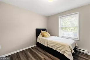 385 Clifford Dr, Martinsburg, WV 25401 - Photo 19