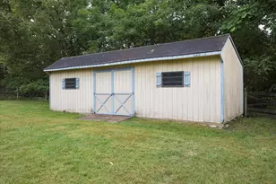 350 Ashton Dr, Falling Waters, WV 25419 - Photo 49