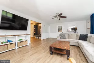 1414 Kitchens Orchard, Falling Waters, WV 25419 - Photo 27