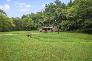 878 Beards Crossing Rd, Hedgesville, WV 25427 - Photo 1