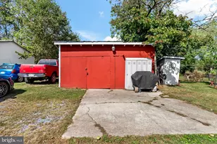 9157 Williamsport Pike, Falling Waters, WV 25419 - Photo 33