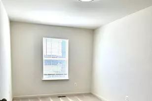 227 Charterhouse St, Falling Waters, WV 25419 - Photo 15