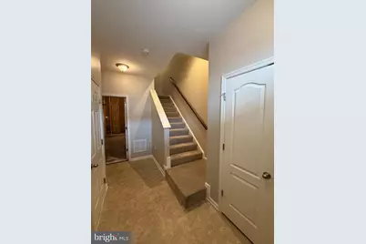 23 Landis Ct, Falling Waters, WV 25419 - Photo 5