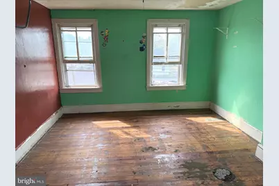 823 E Moler Avenue, Martinsburg, WV 25404 - Photo 11