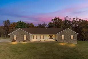 1286 Three Run Rd, Bunker Hill, WV 25413 - Photo 1