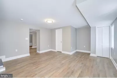 211 E Liberty Street, Martinsburg, WV 25404 - Photo 11