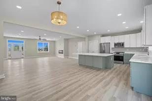 607 Slonaker Ln, Martinsburg, WV 25405 - Photo 15