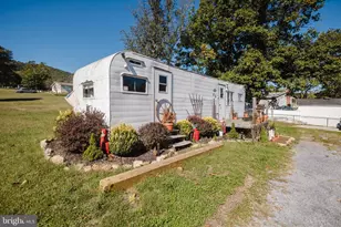 1505 Loop Rd, Gerrardstown, WV 25420 - Photo 21