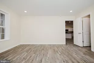 12493 Back Creek Valley Rd, Hedgesville, WV 25427 - Photo 9