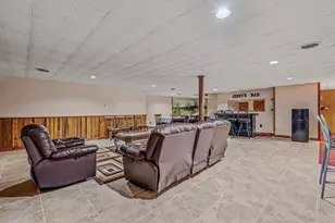 1687 Thatcher Rd, Martinsburg, WV 25403 - Photo 37