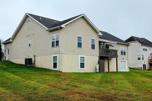 1202 Crushed Apple Dr, Martinsburg, WV 25403 - Photo 45