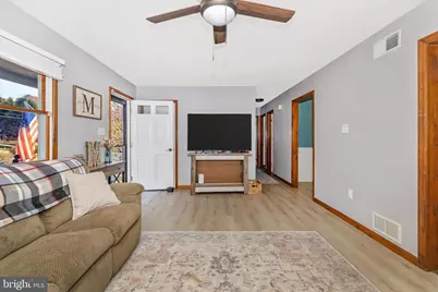 292 Bridget Road, Martinsburg, WV 25404 - Photo 9