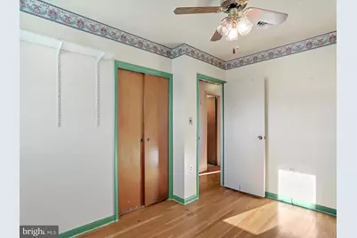 60 Grey Spring Avenue, Bunker Hill, WV 25413 - Photo 17
