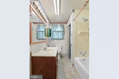 60 Grey Spring Avenue, Bunker Hill, WV 25413 - Photo 13