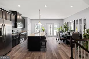 26 Quebec Ct, Falling Waters, WV 25419 - Photo 7