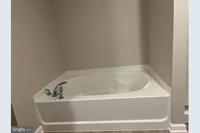 104 Rappahannock Run, Falling Waters, WV 25419 - Photo 25