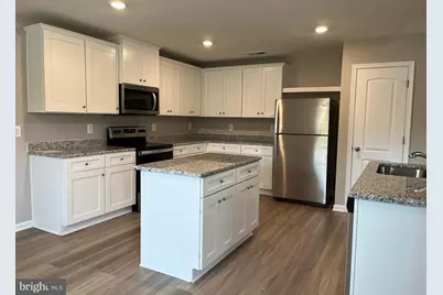 104 Rappahannock Run, Falling Waters, WV 25419 - Photo 19