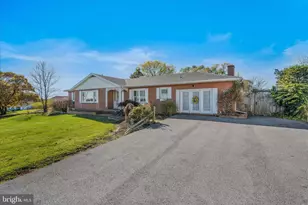 5694 Tabler Station Rd, Inwood, WV 25428 - Photo 5