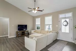 63 Briarcrest Cir, Martinsburg, WV 25403 - Photo 5