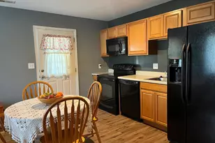 199 Rumbling Rock Rd, Hedgesville, WV 25427 - Photo 37