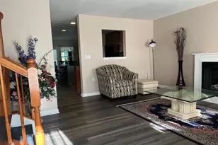 199 Rumbling Rock Rd, Hedgesville, WV 25427 - Photo 5