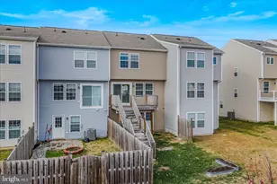 386 Rumbling Rock Rd, Hedgesville, WV 25427 - Photo 37