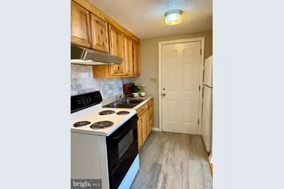 646 Glenwood Lane, Gerrardstown, WV 25420 - Photo 9