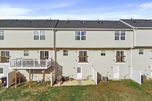 22 Snickers Ct, Martinsburg, WV 25403 - Photo 5