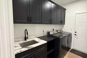 234 Stormfield Dr W, Martinsburg, WV 25404 - Photo 21