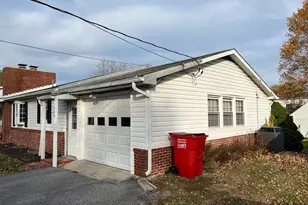 129 Belview Dr, Martinsburg, WV 25404 - Photo 3