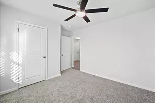 387 Aylesbury Ln, Martinsburg, WV 25403 - Photo 21