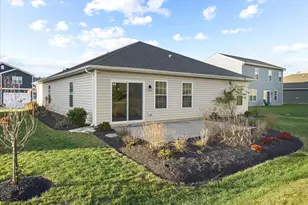 387 Aylesbury Ln, Martinsburg, WV 25403 - Photo 29