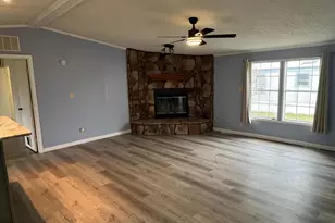 880 Royal Crest Dr, Martinsburg, WV 25401 - Photo 9