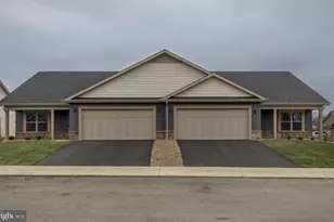 72 Grainfield Ct, Martinsburg, WV 25404 - Photo 3