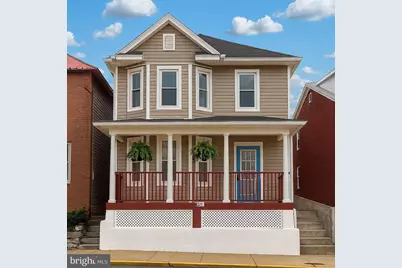 633 N Queen Street, Martinsburg, WV 25404 - Photo 1
