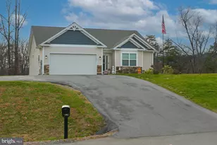 62 Escape Ct, Hedgesville, WV 25427 - Photo 7