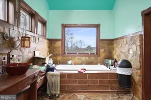 1052 Opequon Ln, Kearneysville, WV 25430 - Photo 17