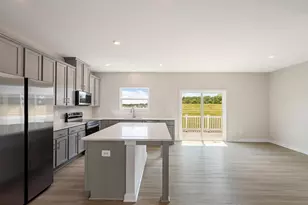 17 Lyriq Ct, Inwood, WV 25428 - Photo 9