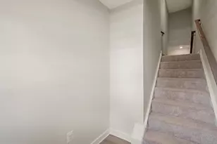 17 Lyriq Ct, Inwood, WV 25428 - Photo 5