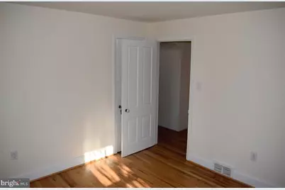 1014 West Virginia Avenue, Martinsburg, WV 25401 - Photo 7