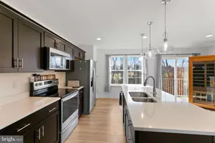 74 Colchester Ct, Bunker Hill, WV 25413 - Photo 5