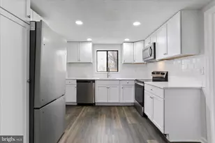 523 Atwood Dr, Gerrardstown, WV 25420 - Photo 3