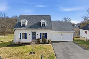 206 Sentry Ln, Martinsburg, WV 25401 - Photo 1