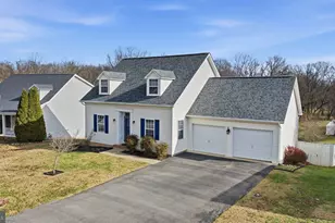 206 Sentry Ln, Martinsburg, WV 25401 - Photo 3