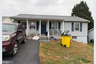 32 Yarrow Circle, Martinsburg, WV 25404 - Photo 3