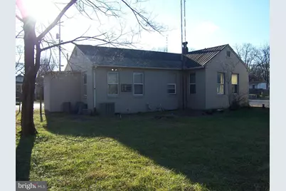 630 W Race Street, Martinsburg, WV 25401 - Photo 9