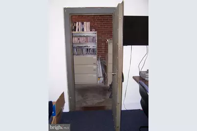 630 W Race Street, Martinsburg, WV 25401 - Photo 23