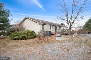 305 Bedington Rd, Martinsburg, WV 25404 - Photo 29